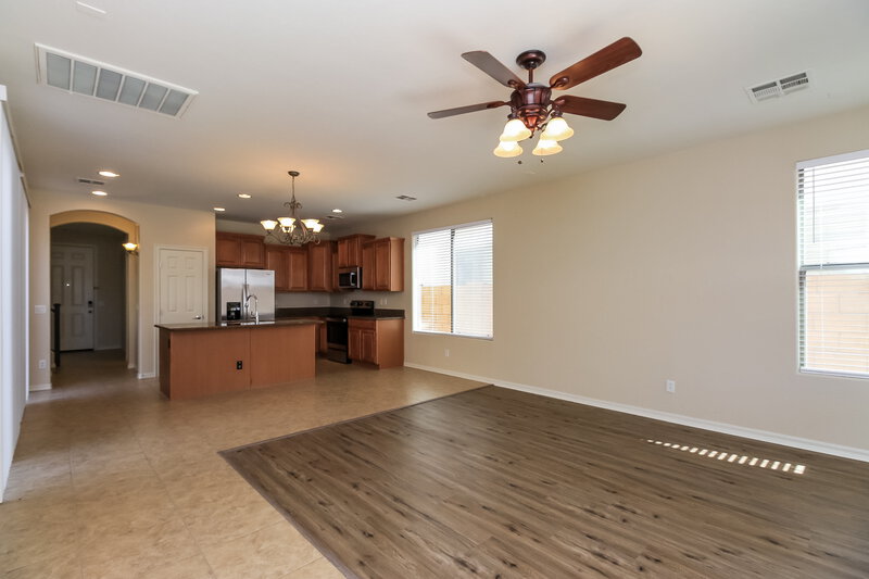 2,860/Mo, 18821 E Swan Dr Queen Creek, AZ 85142 Living Room View 2