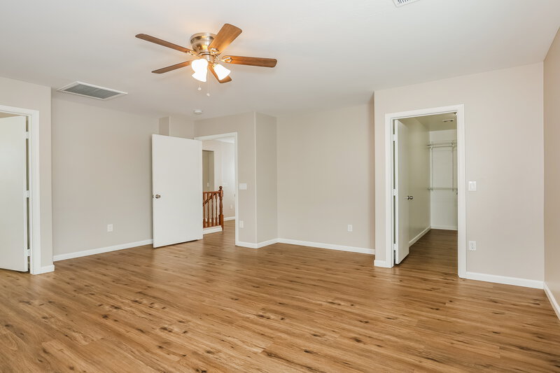2,115/Mo, 34818 N 31st Ave Phoenix, AZ 85086 Main Bedroom View 2