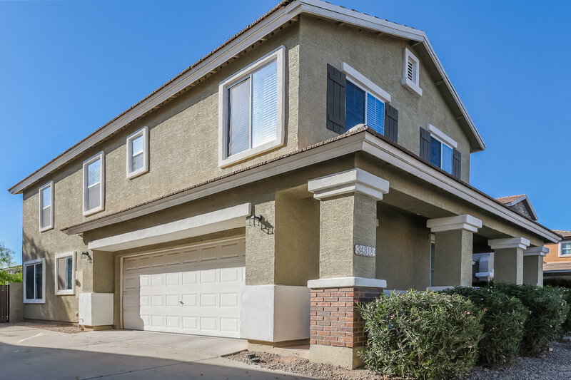 2,115/Mo, 34818 N 31st Ave Phoenix, AZ 85086 Side View