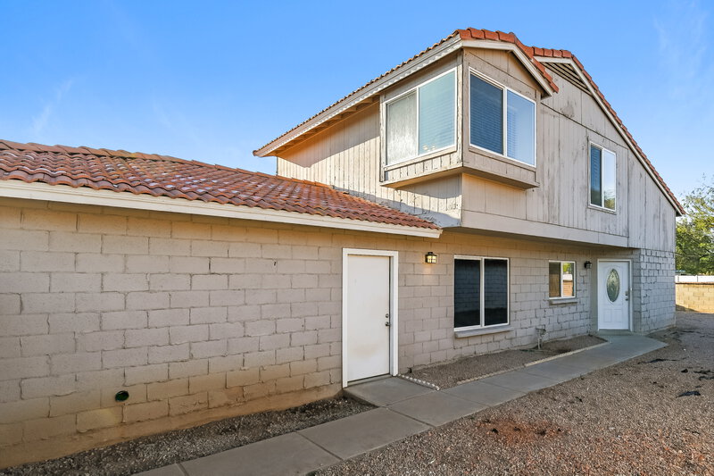 2,270/Mo, 2718 W Brooks St Chandler, AZ 85224 Front Entrance View