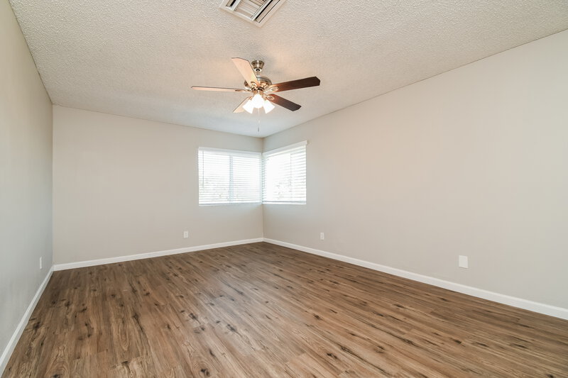 2,270/Mo, 2718 W Brooks St Chandler, AZ 85224 Main Bedroom View