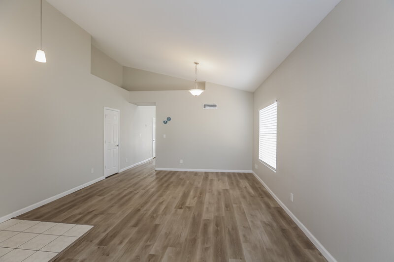 2,185/Mo, 275 W Amoroso Dr Gilbert, AZ 85233 Living Room View 2