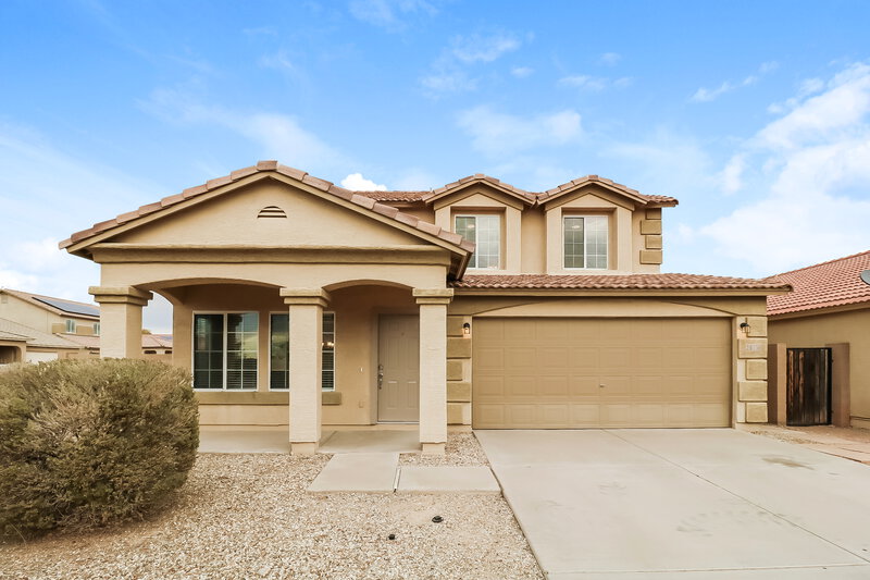2,125/Mo, 24254 W Desert Bloom St Buckeye, AZ 85326 External View