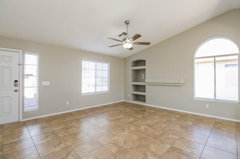 2,025/Mo, 8619 E Calypso Ave Mesa, AZ 85208 Living Room View