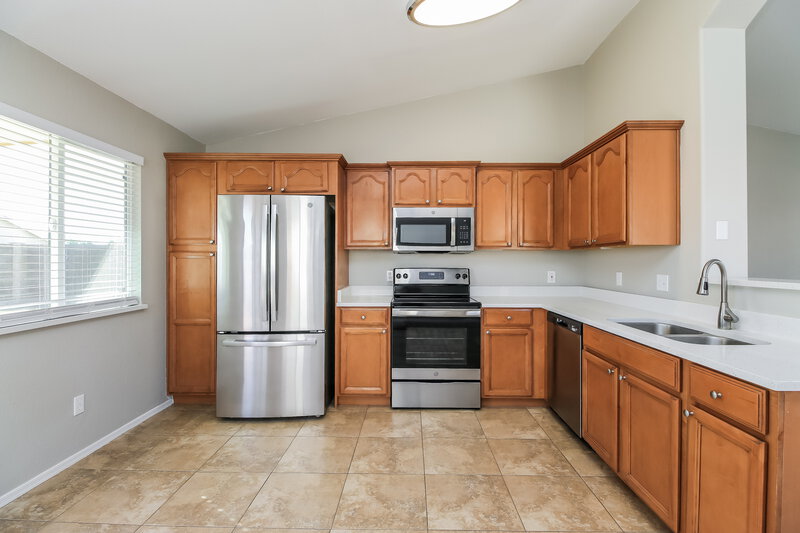 2,025/Mo, 8619 E Calypso Ave Mesa, AZ 85208 Kitchen View 3
