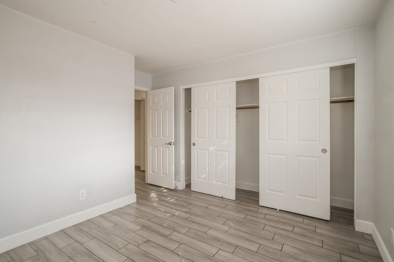 2,065/Mo, 1333 N Higley Rd 28 Mesa, AZ 85205 Bedroom View