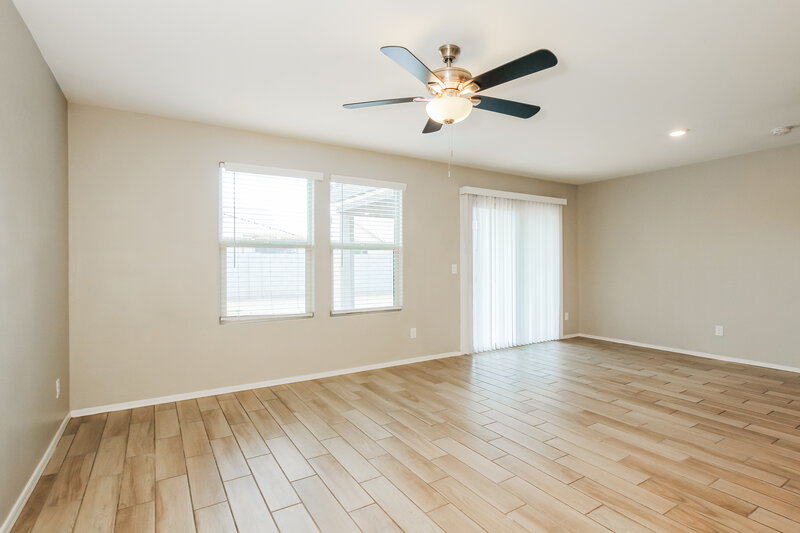 1,725/Mo, 25773 W Euclid Ave Buckeye, AZ 85326 Living Room View