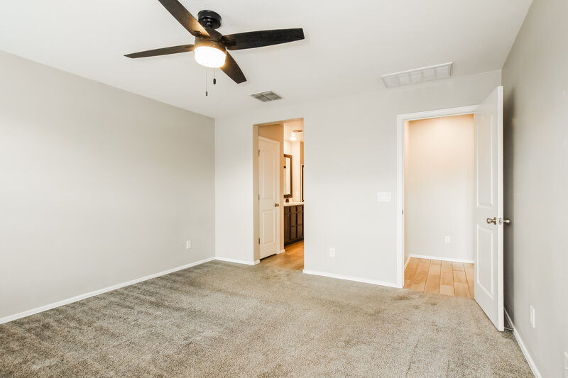 1,725/Mo, 25773 W Euclid Ave Buckeye, AZ 85326 Main Bedroom View 2