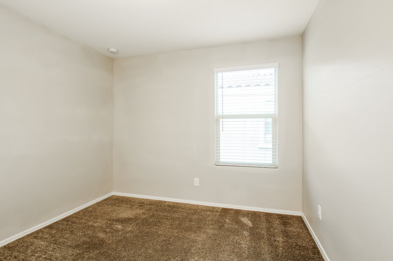1,725/Mo, 25773 W Euclid Ave Buckeye, AZ 85326 Bedroom View 3