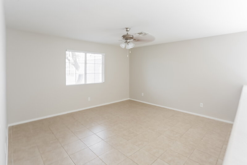 2,060/Mo, 17606 N 17th Pl Unit 1090 Phoenix, AZ 85022 Main Bedroom View