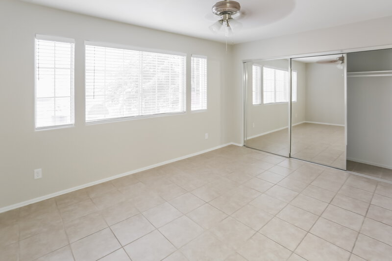 2,060/Mo, 17606 N 17th Pl Unit 1090 Phoenix, AZ 85022 Bedroom View