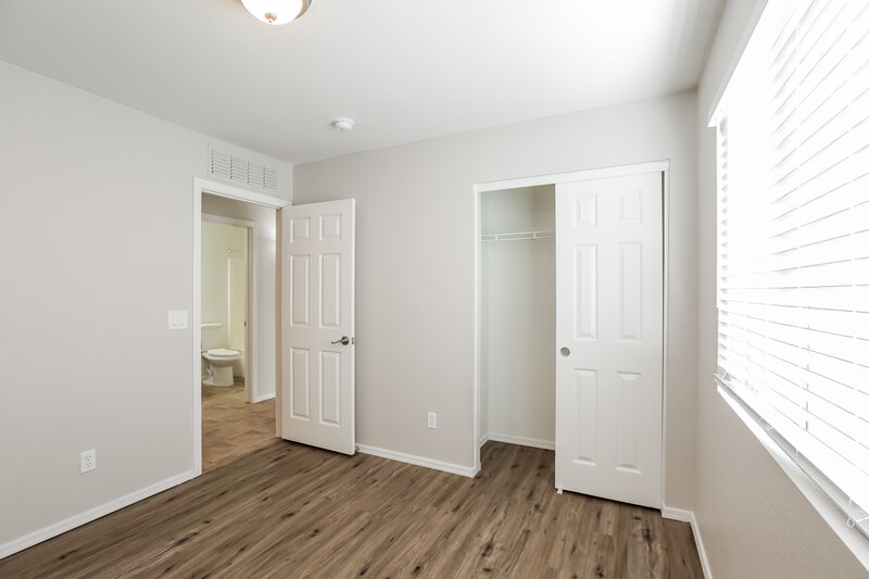 2,005/Mo, 4314 N 124th Ave Avondale, AZ 85392 Bedroom View