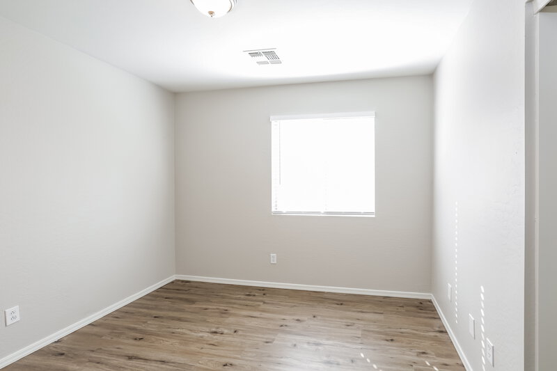 2,005/Mo, 4314 N 124th Ave Avondale, AZ 85392 Bedroom View 2