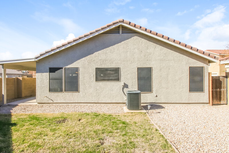 2,295/Mo, 2468 E Palm Beach Dr Chandler, AZ 85249 Rear View