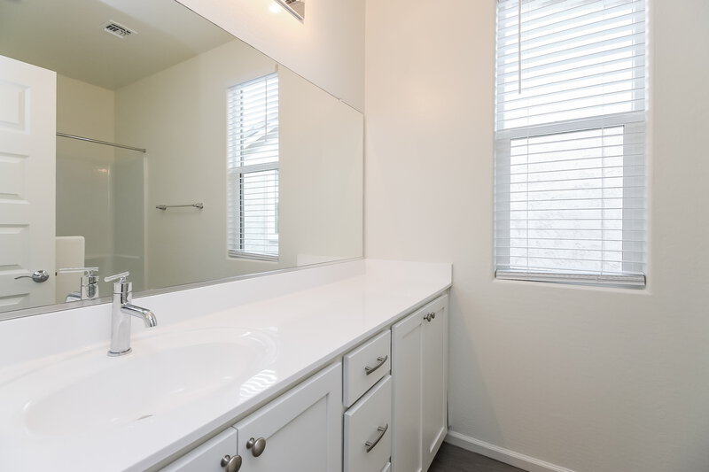 2,235/Mo, 2055 S Saguaro Dr Apache Junction, AZ 85120 Main Bathroom View 2