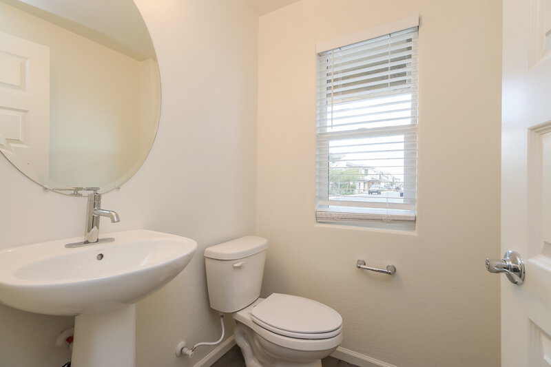 2,235/Mo, 2055 S Saguaro Dr Apache Junction, AZ 85120 Bathroom View
