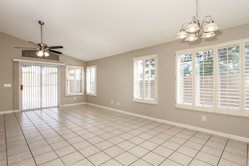 2,470/Mo, 17409 N 20th St Phoenix, AZ 85022 Dining Room View