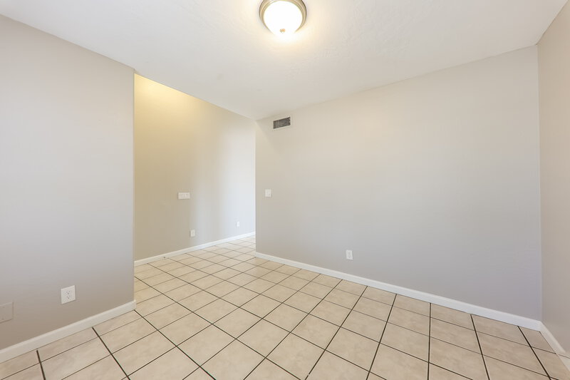 2,220/Mo, 17409 N 20th St Phoenix, AZ 85022 Dining Room View