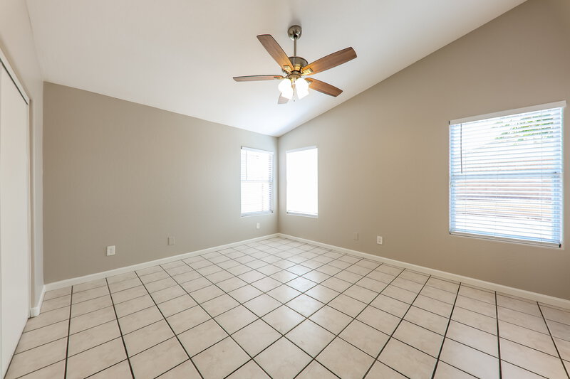 2,220/Mo, 17409 N 20th St Phoenix, AZ 85022 Main Bedroom View