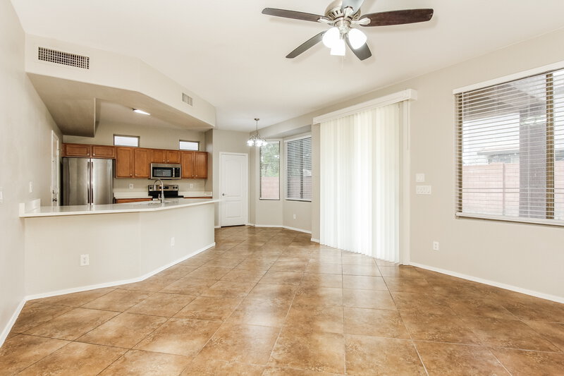 1,890/Mo, 9822 E Empress Ave Mesa, AZ 85208 Living Room View 2