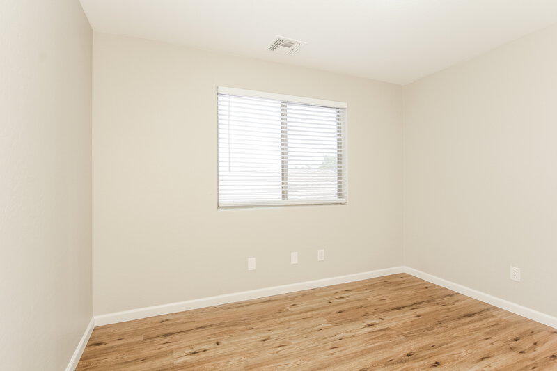 1,890/Mo, 9822 E Empress Ave Mesa, AZ 85208 Bedroom View 3