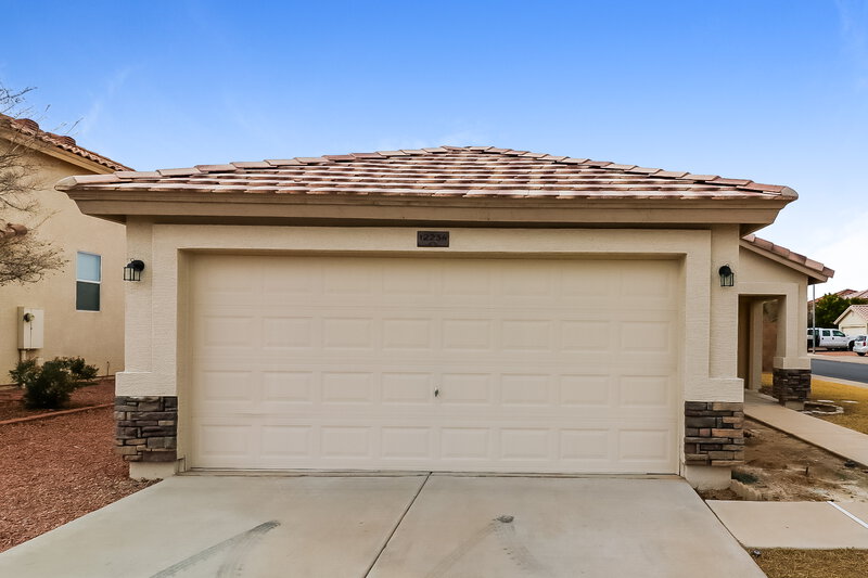 2,050/Mo, 12234 N 121st Ln El Mirage, AZ 85335 External View