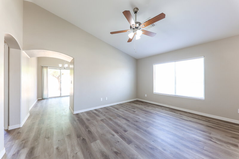1,790/Mo, 12234 N 121st Ln El Mirage, AZ 85335 Living Room View 2