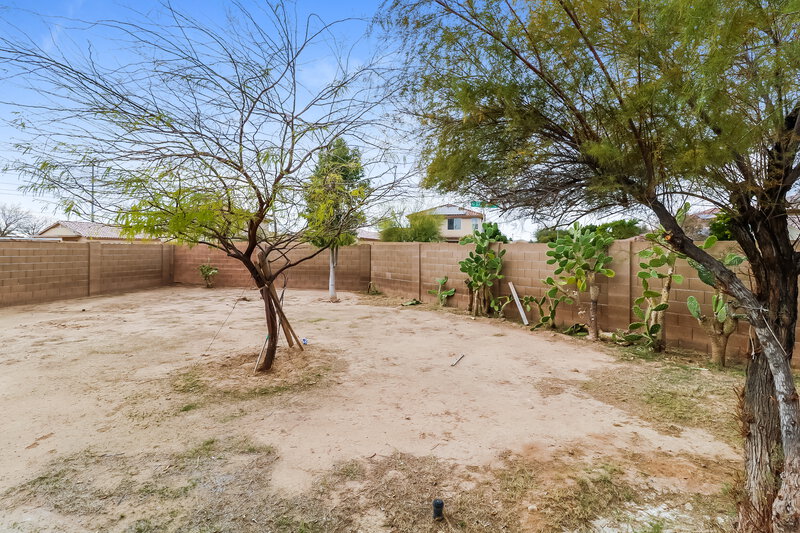 2,050/Mo, 12234 N 121st Ln El Mirage, AZ 85335 Rear View 2