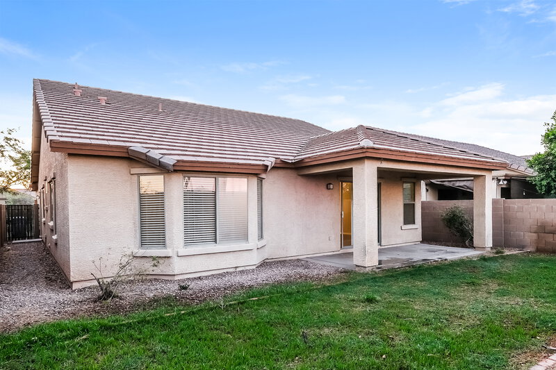 2,115/Mo, 4608 S 26th Ln Phoenix, AZ 85041 Rear View