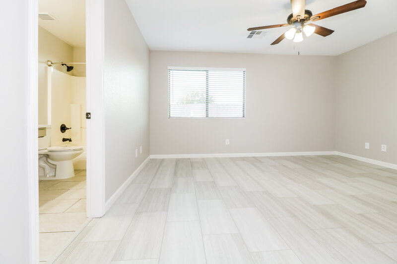 1,985/Mo, 1388 S 159th Ave Goodyear, AZ 85338 Main Bedroom View 2