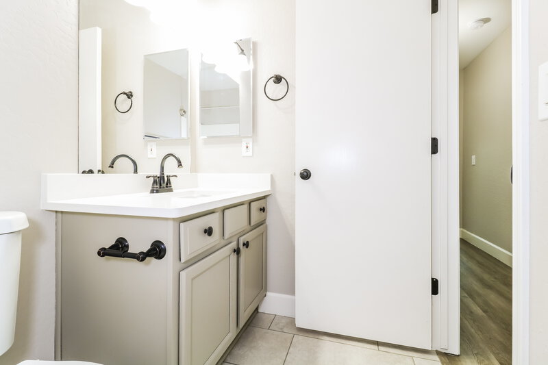 1,985/Mo, 1388 S 159th Ave Goodyear, AZ 85338 Bathroom View