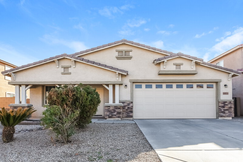 2,205/Mo, 6913 W Carter Rd Laveen, AZ 85339 External View
