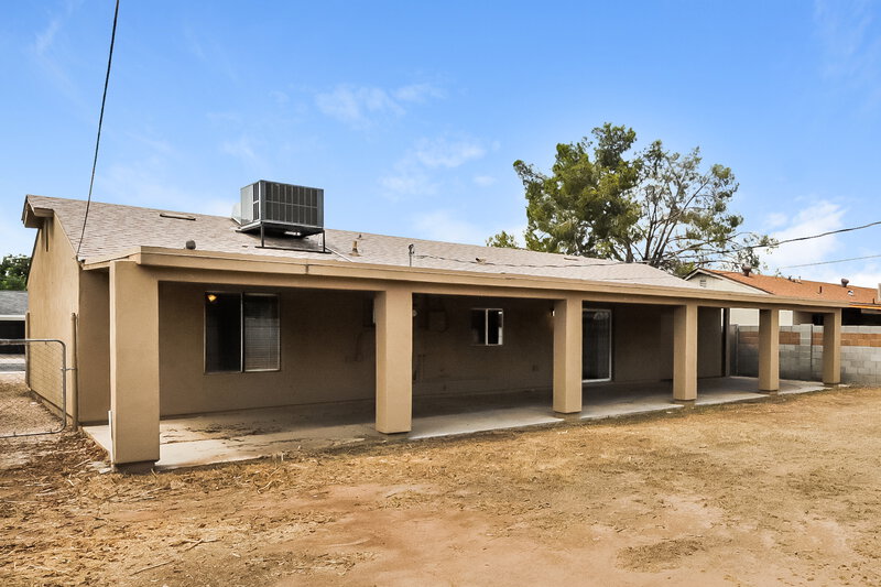 2,550/Mo, 5028 W Tuckey Ln Glendale, AZ 85301 Rear View 2