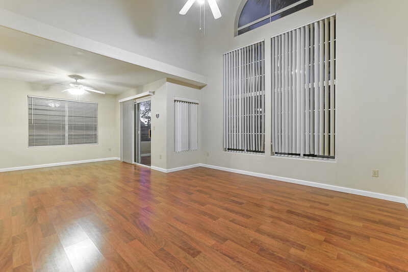 2,460/Mo, 544 S Sunrise Dr Gilbert, AZ 85233 Living Room View