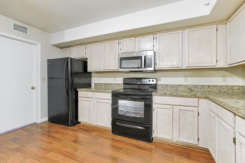 2,460/Mo, 544 S Sunrise Dr Gilbert, AZ 85233 Kitchen View 2