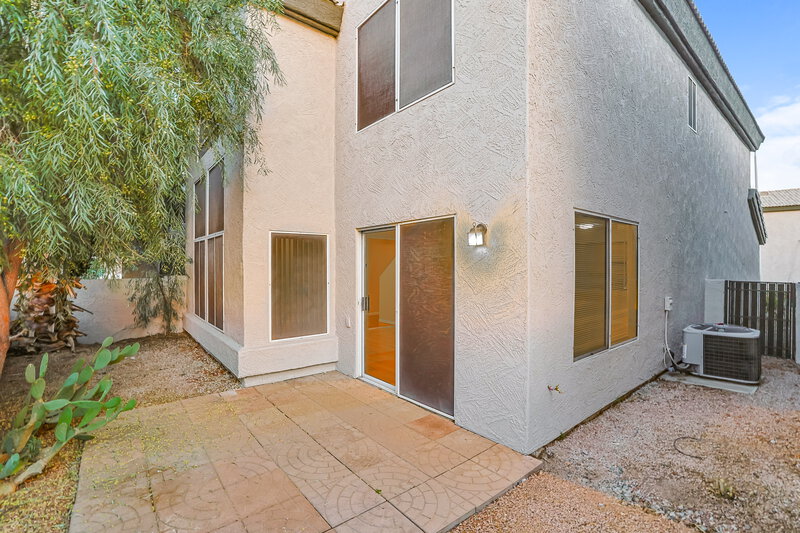 2,460/Mo, 544 S Sunrise Dr Gilbert, AZ 85233 Rear View