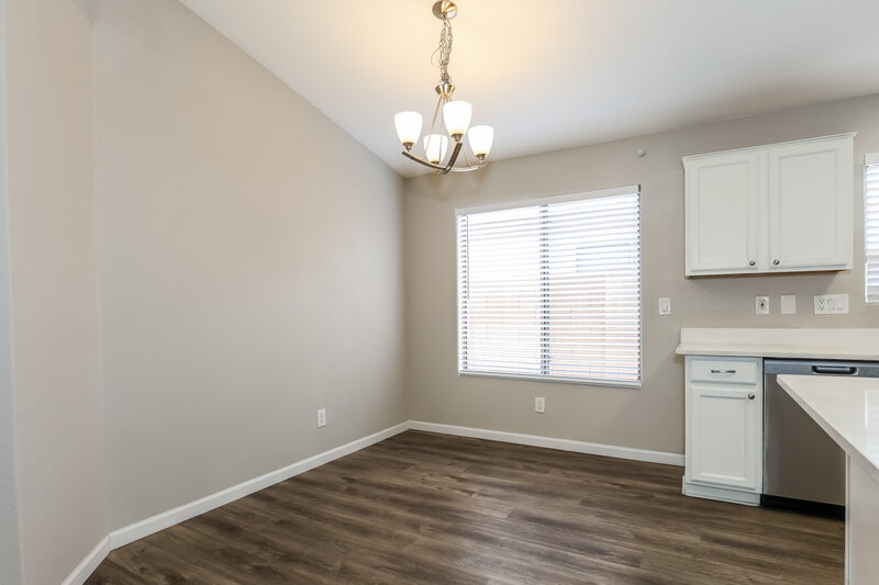 2,155/Mo, 10906 W Cambridge Ave Avondale, AZ 85392 Dining Room View