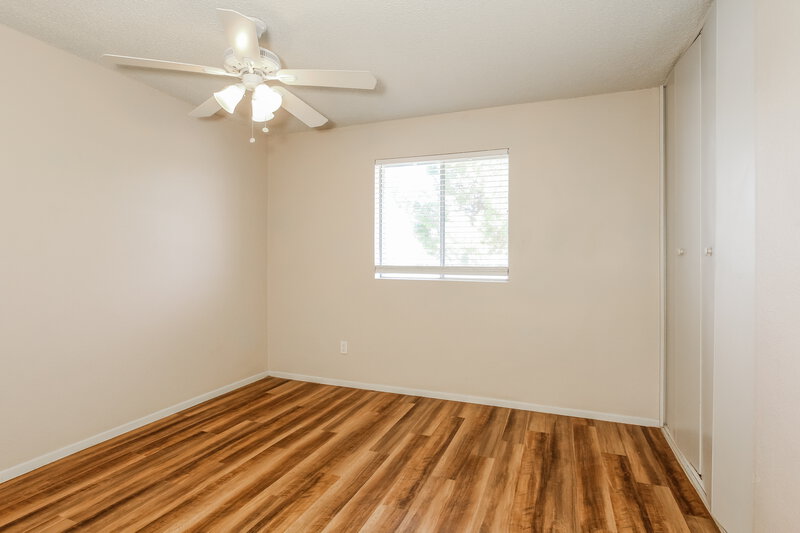 2,625/Mo, 8037 E Oak St Scottsdale, AZ 85257 Bedroom View 2