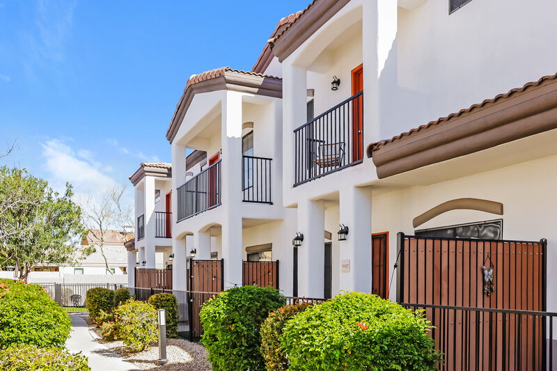 1,825/Mo, 3150 E Beardsley Rd Unit 1056 Phoenix, AZ 85050 Front View