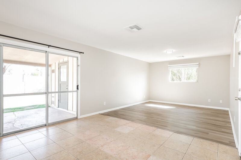 2,585/Mo, 3039 S Kenneth Pl Tempe, AZ 85282 Dining Room View
