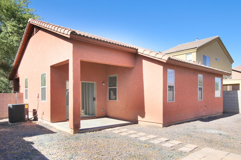 1,990/Mo, 10215 W Hilton Ave Tolleson, AZ 85353 Rear View 2