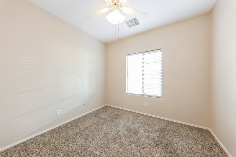 1,990/Mo, 15629 Mackenzie Dr Goodyear, AZ 85395 Bedroom View 3