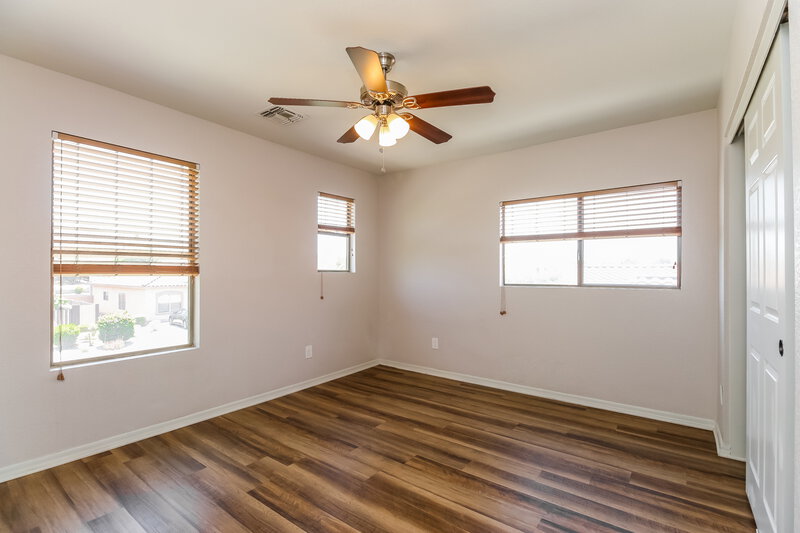 3,095/Mo, 526 E Milada Dr Phoenix, AZ 85042 Bedroom View 3
