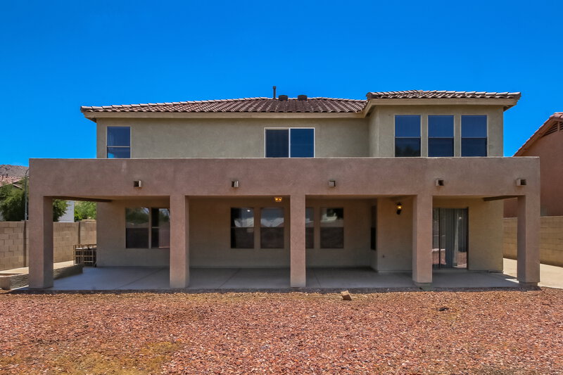 3,095/Mo, 526 E Milada Dr Phoenix, AZ 85042 Rear View