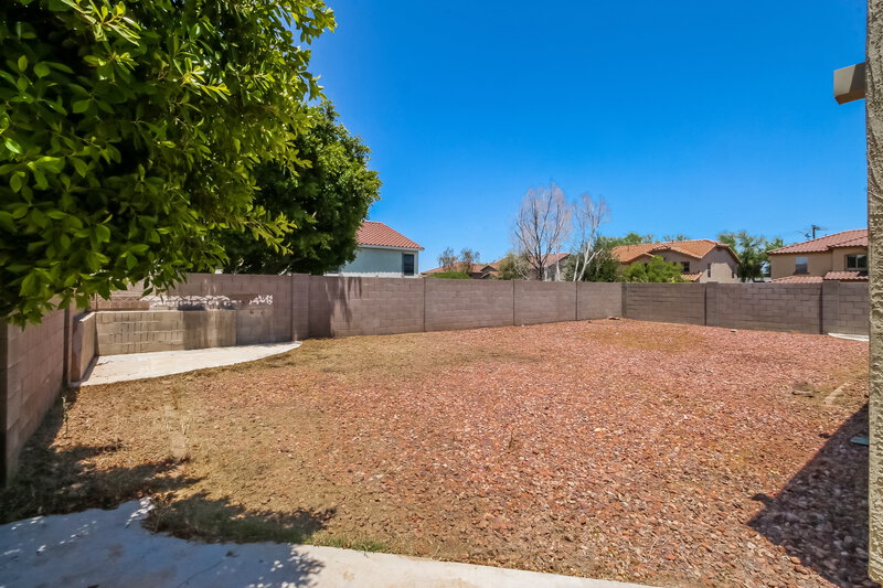 3,095/Mo, 526 E Milada Dr Phoenix, AZ 85042 Exterior View