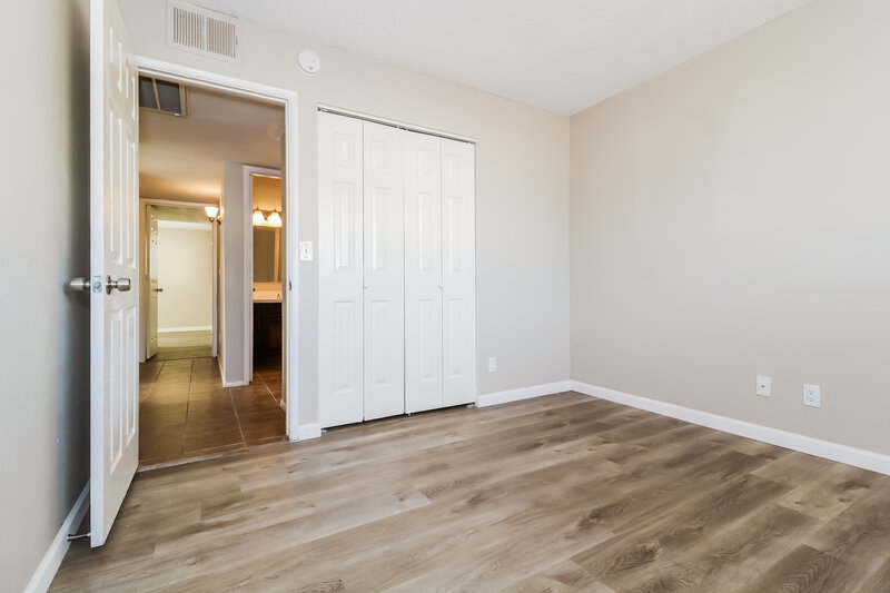 1,970/Mo, 3307 W Corrine Dr Phoenix, AZ 85029 Bedroom View