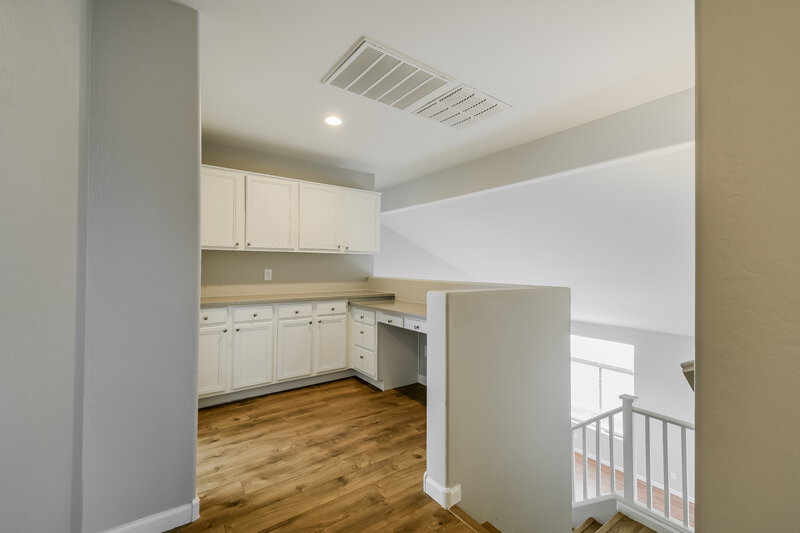 2,680/Mo, 6427 W Silver Sage Ln Phoenix, AZ 85083 Landing View