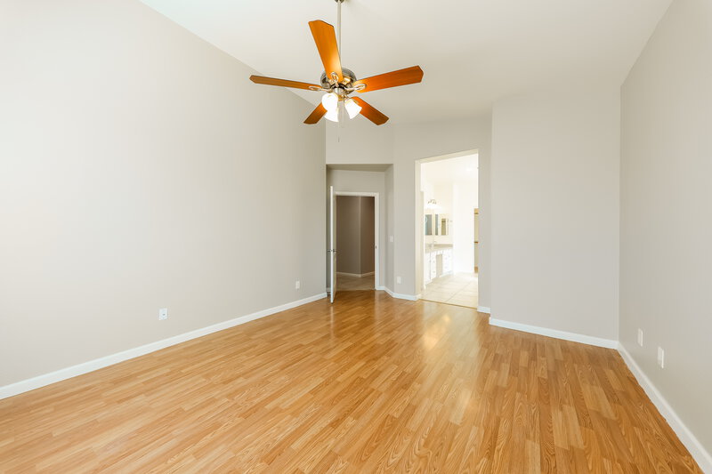 2,415/Mo, 6427 W Silver Sage Ln Phoenix, AZ 85083 Main Bedroom View 2