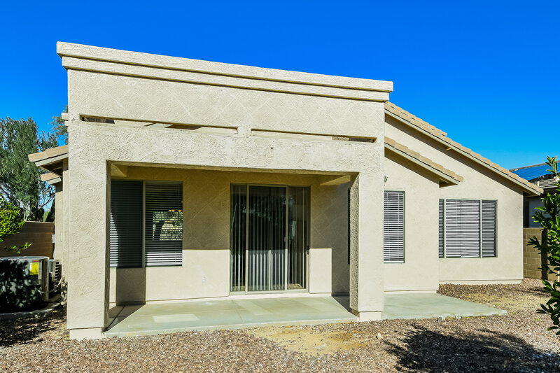 2,680/Mo, 6427 W Silver Sage Ln Phoenix, AZ 85083 Rear View