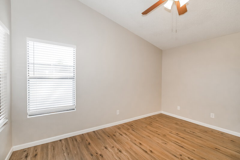 1,710/Mo, 4545 N 67th AVE 1090 Phoenix, AZ 85033 Main Bedroom View